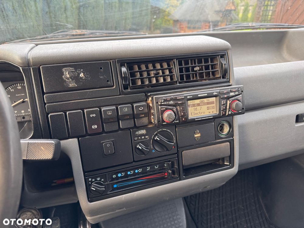 Volkswagen Transporter T4 - 15