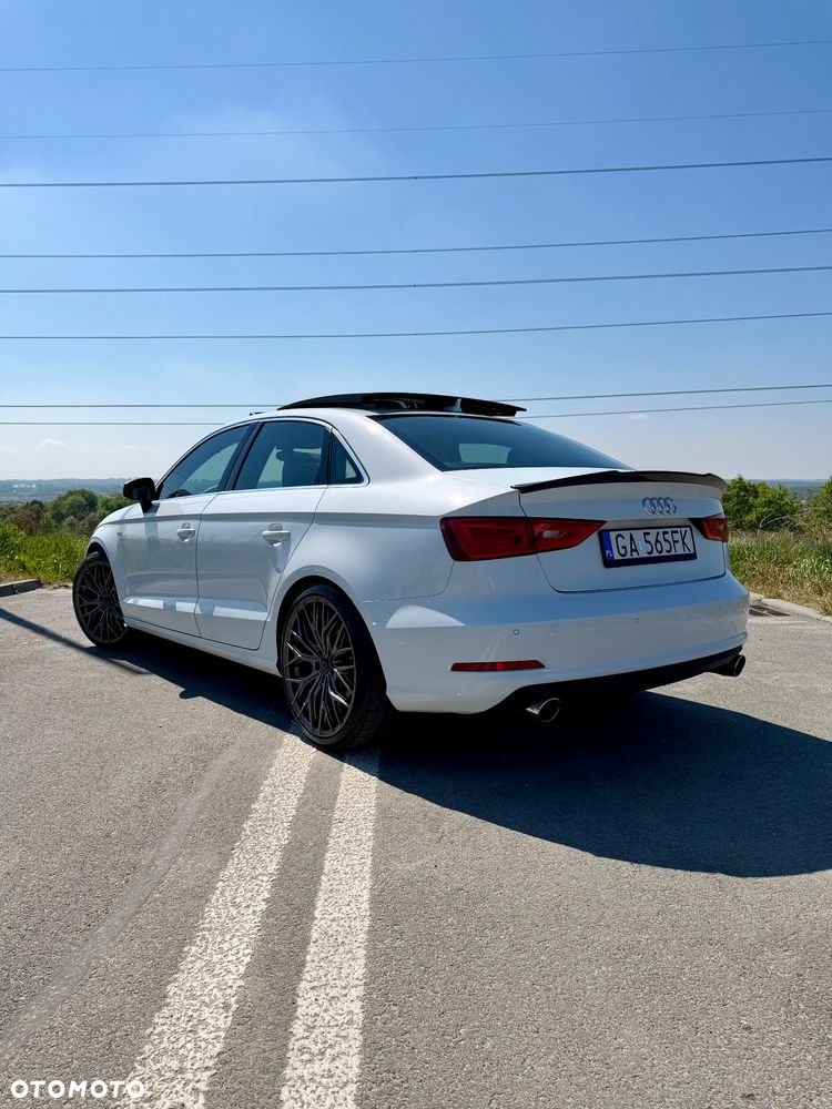 Audi A3 Limousine 2.0 TFSI quattro S tronic sport - 2
