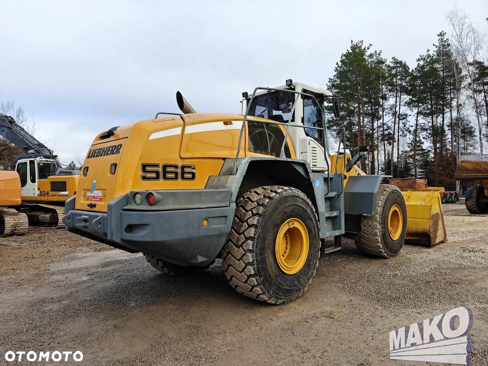 Liebherr L566 - 5