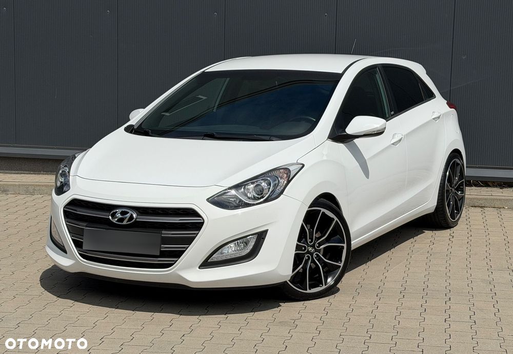 Hyundai i30 1.6 CRDi Premium - 38
