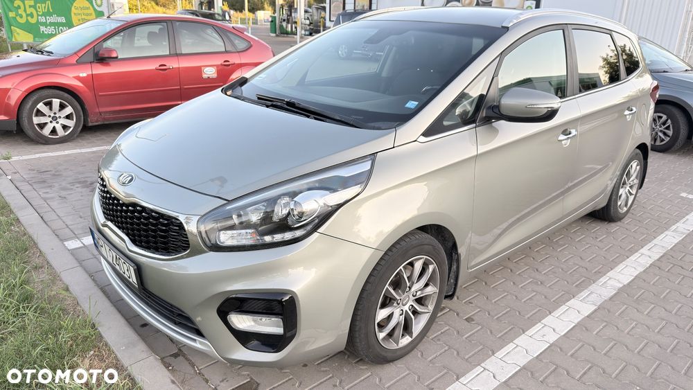 Kia Carens 1.7 CRDi L - 1