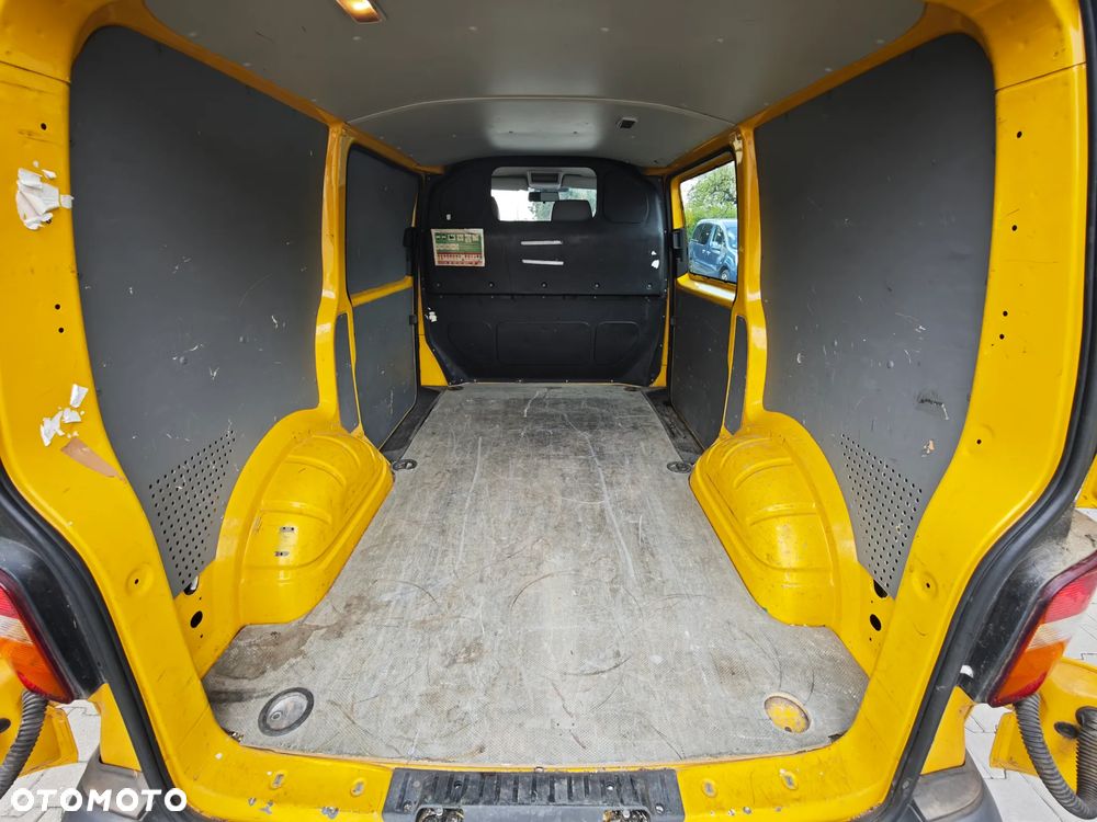 Volkswagen Transporter - 14