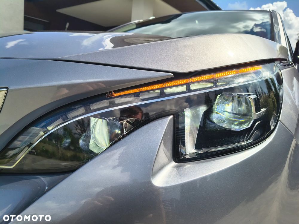 Peugeot 3008 1.6 BlueHDi Allure S&S - 28