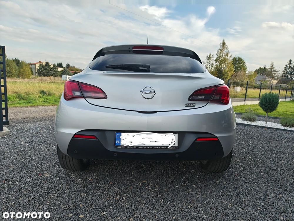 Opel Astra GTC 1.4 Turbo - 13