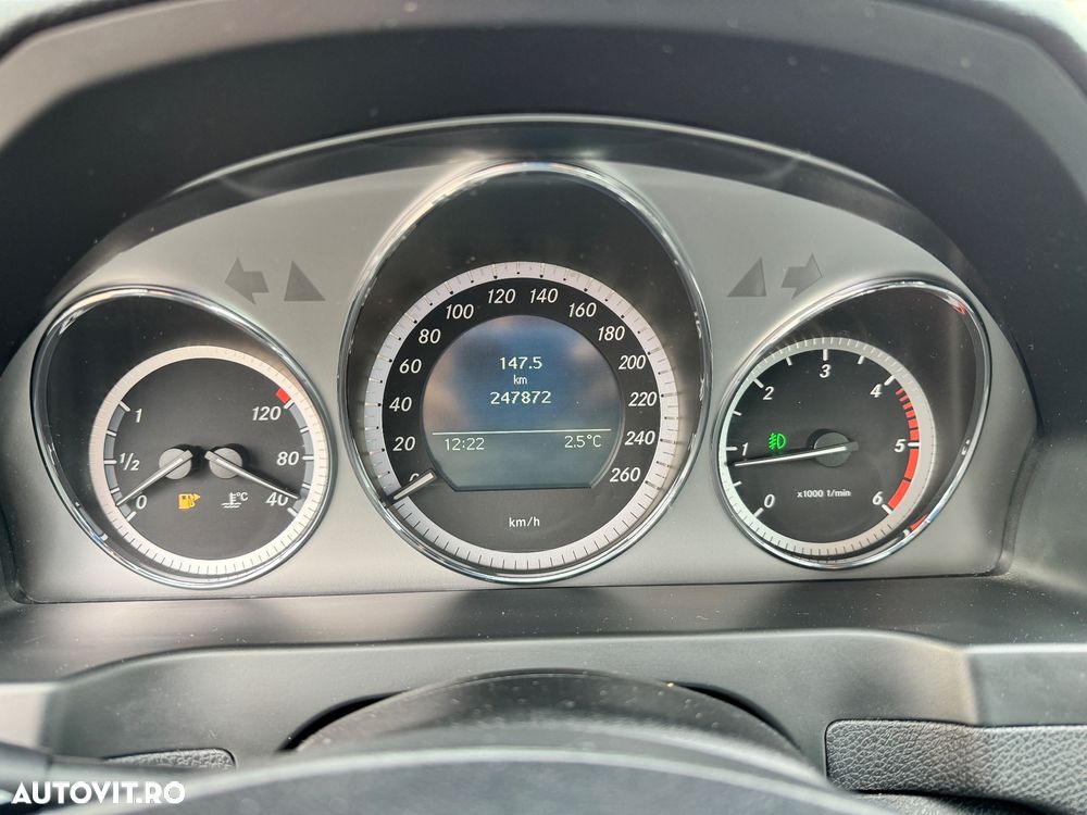 Mercedes-Benz C 220 CDI DPF Automatik Avantgarde - 10