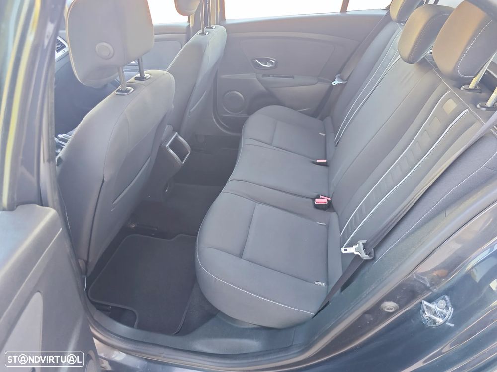Renault Mégane Sport Tourer 1.5 dCi Dynamique S SS - 7