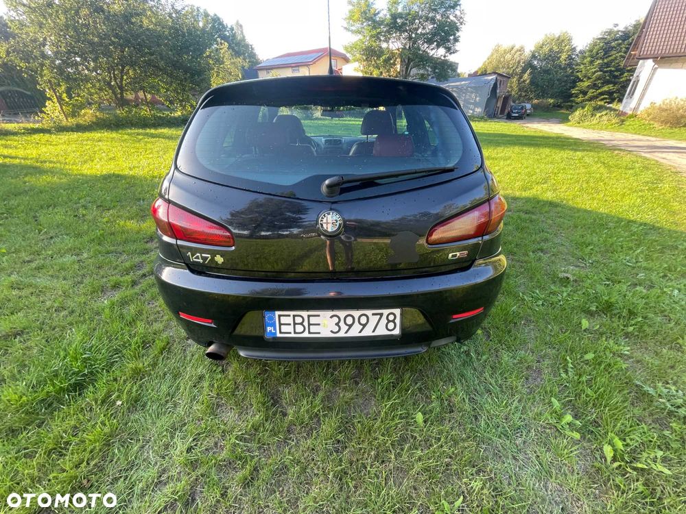 Alfa Romeo 147 - 5