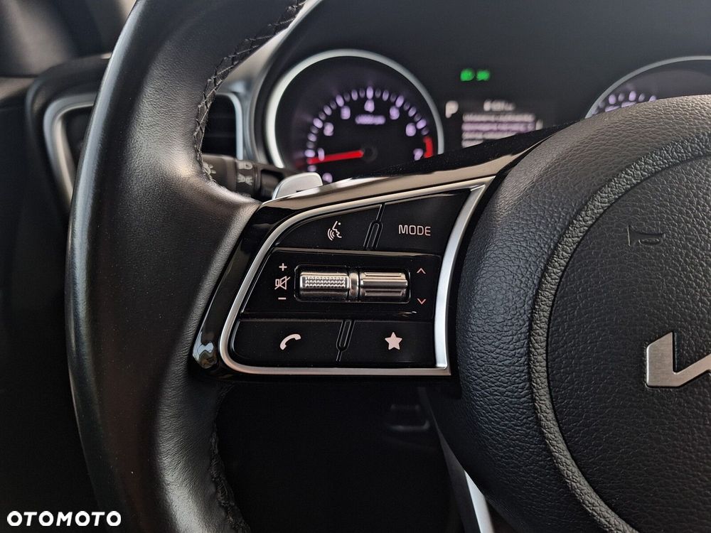 Kia Ceed 1.5 T-GDI M DCT - 32