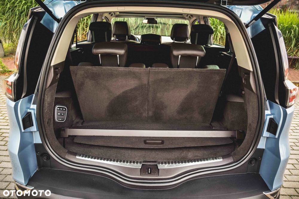 Renault Espace 1.6 dCi Energy Initiale Paris EDC - 19