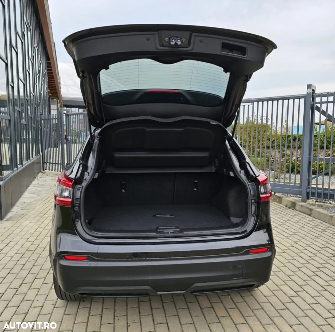 Nissan Qashqai 1.6L dCi Start/Stop 4X4-i N-Connecta - 12