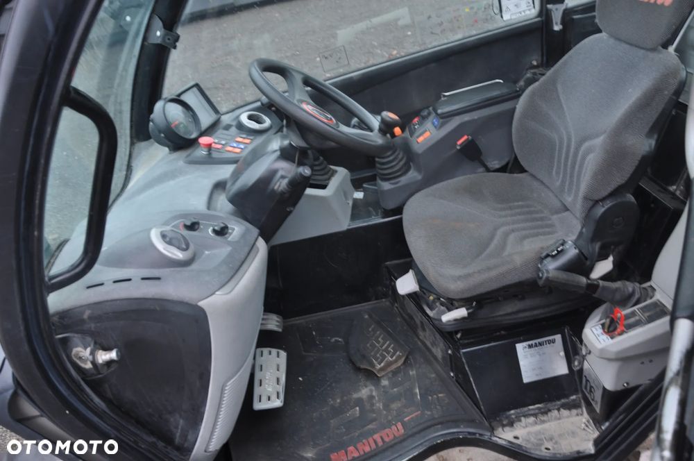 Kabina Manitou MLT 630 - 9