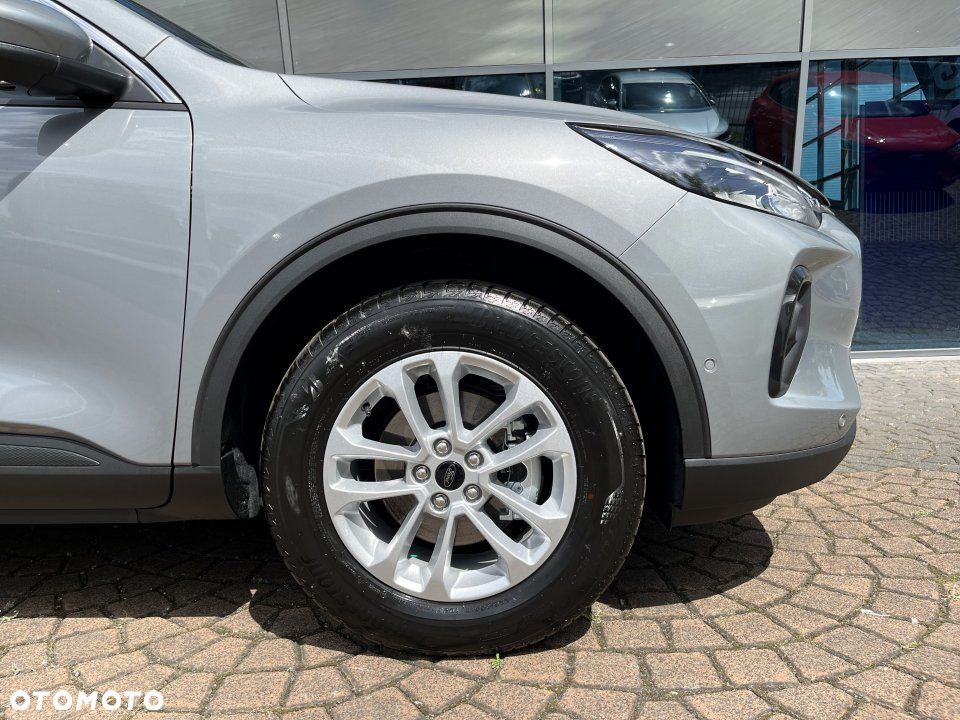 Ford Kuga - 7