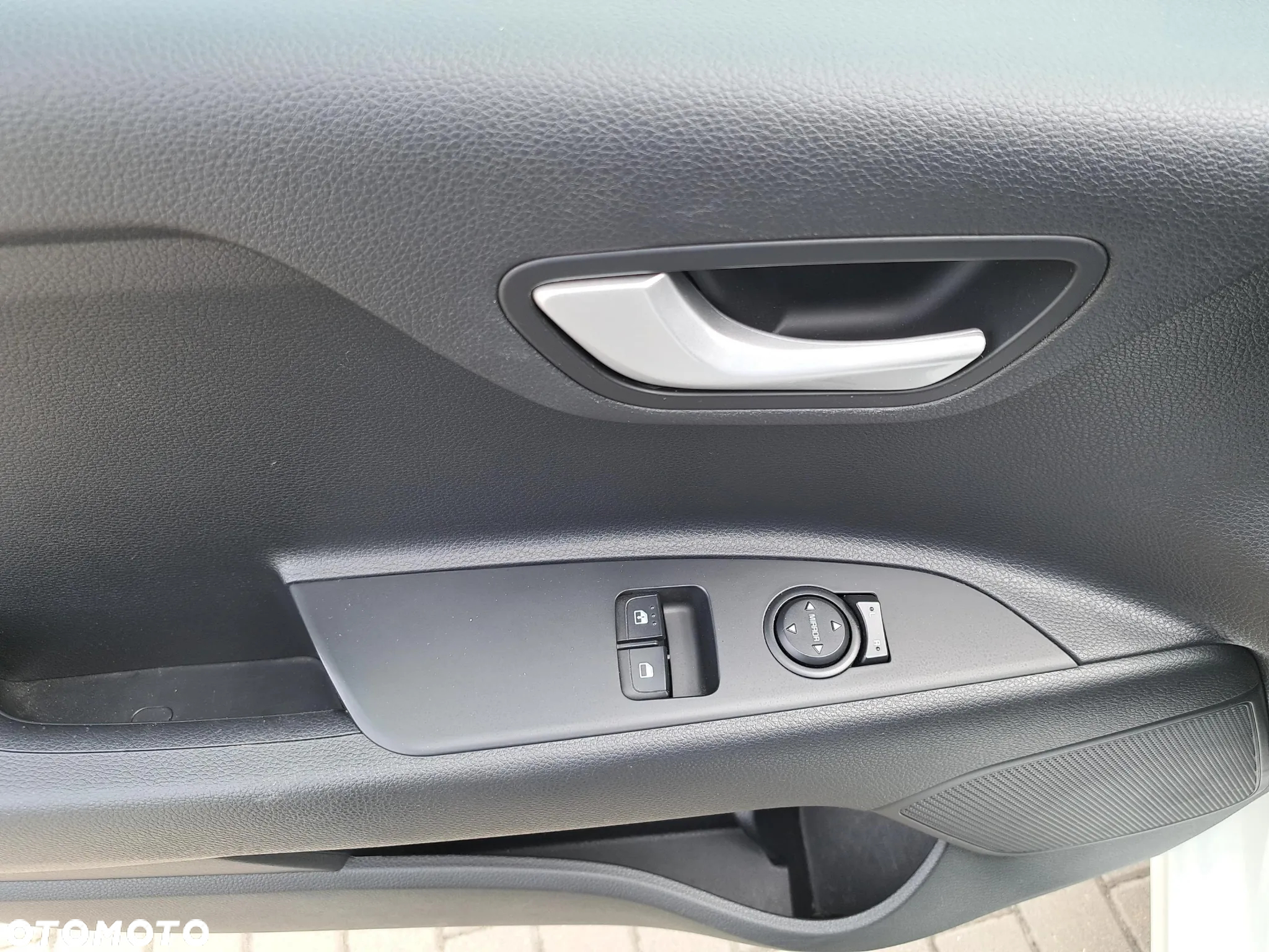 Kia Rio 1.0 T-GDI M DCT - 11