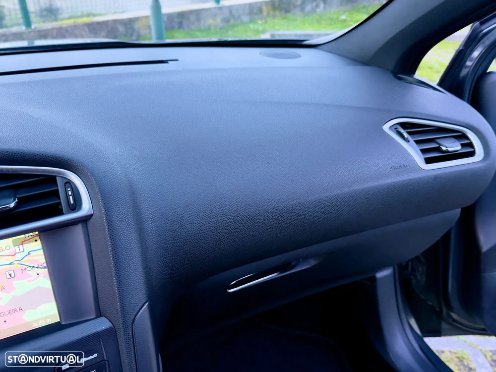 Citroën DS4 1.6 BlueHDi So Chic J18 - 29