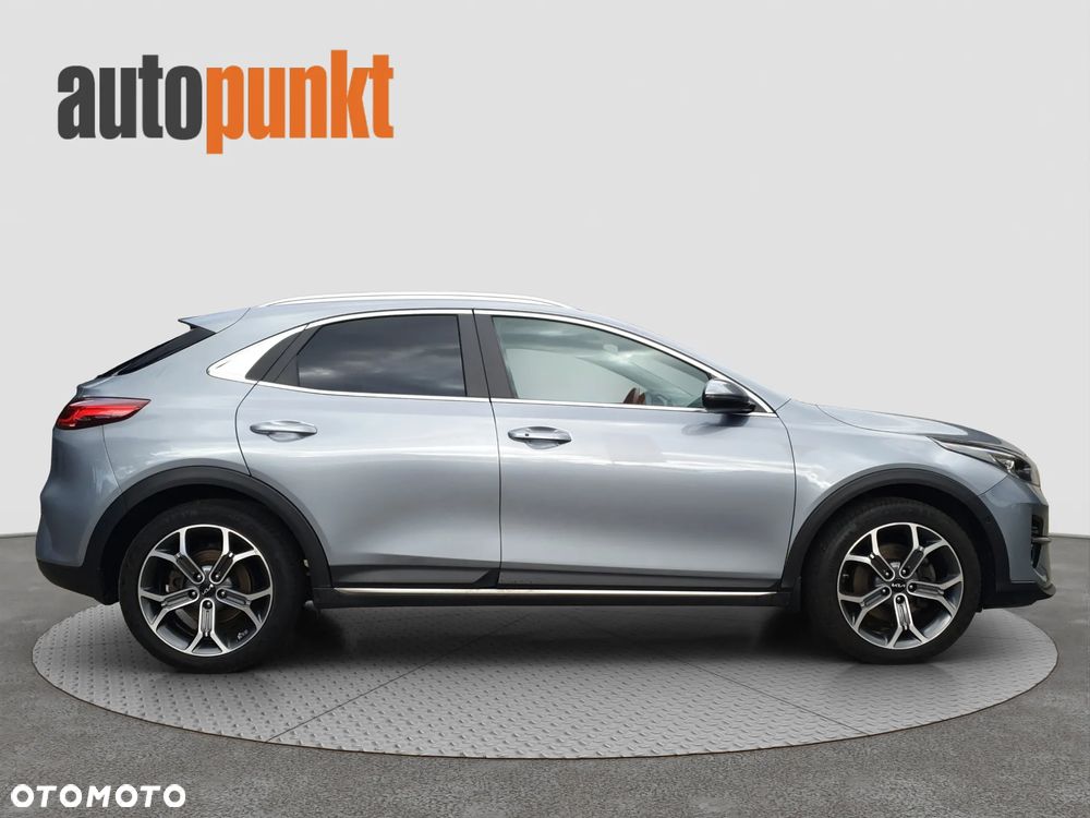 Kia XCeed 1.5 T-GDI L Business Line - 8