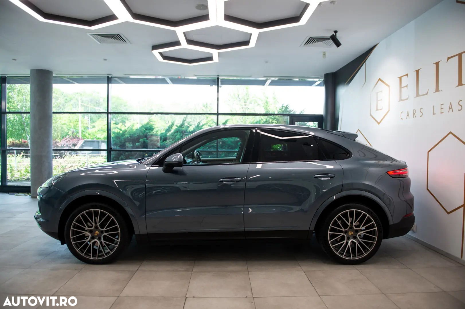 Porsche Cayenne Coupe Standard - 5