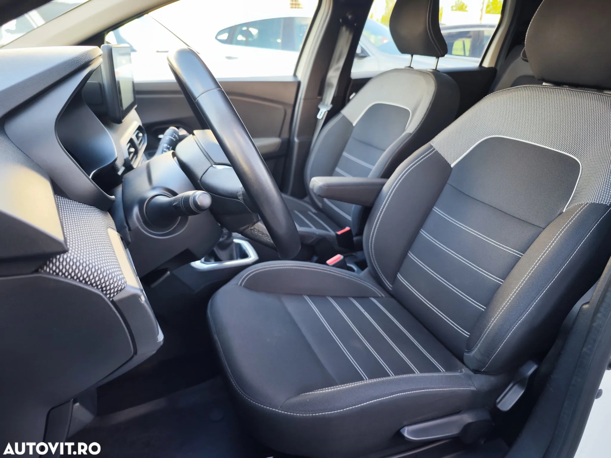 Dacia Jogger 7 locuri TCe 110 Comfort - 13
