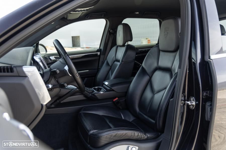 Porsche Cayenne 3.0 V6 - 21