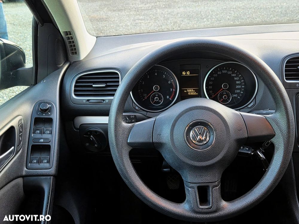 Volkswagen Golf 1.2 TSI BlueMotion Technology Style - 16