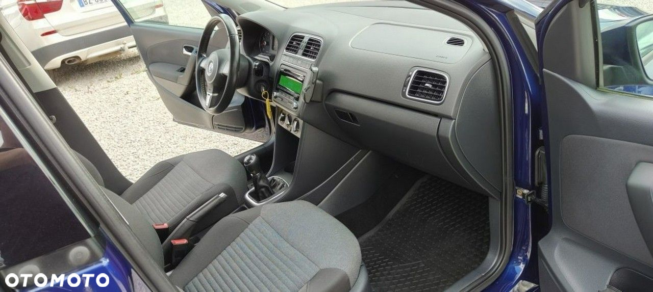 Volkswagen Polo - 14