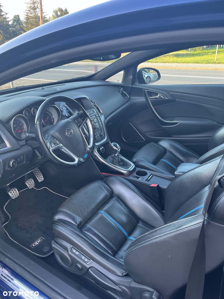 Opel Astra OPC - 10