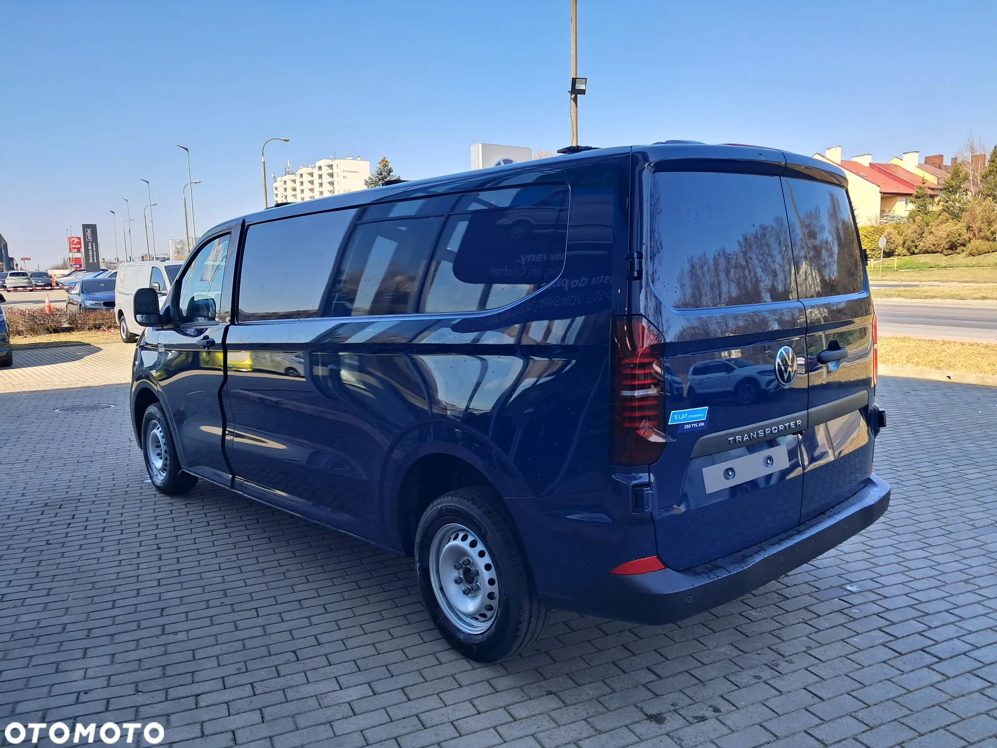 Volkswagen Transporter T7 - 15