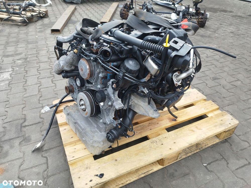 KOMPLETNY SILNIK MERCEDES VITO 447 2.2 CDI A651950 - 2