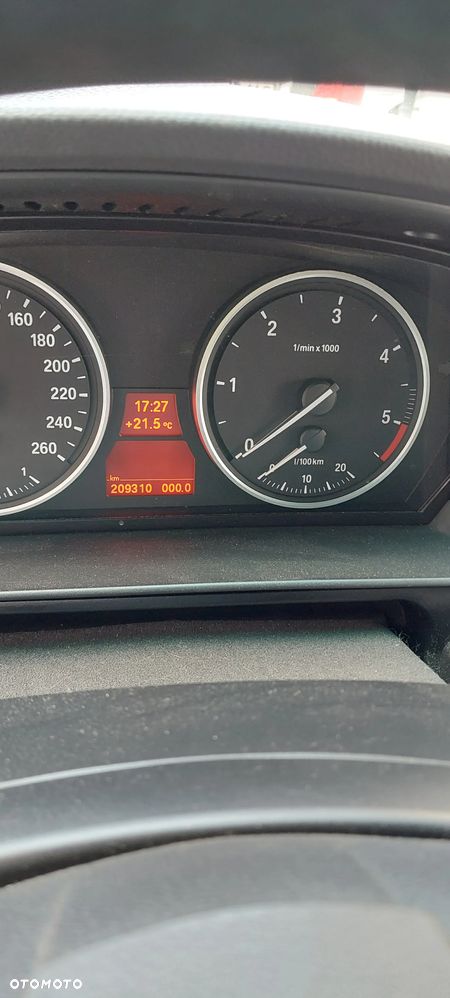 BMW Seria 5 525d Edition Sport - 7