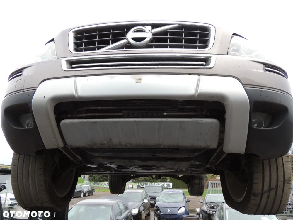 Zderzak przód VOLVO XC90 lift '10 472-46 - 2