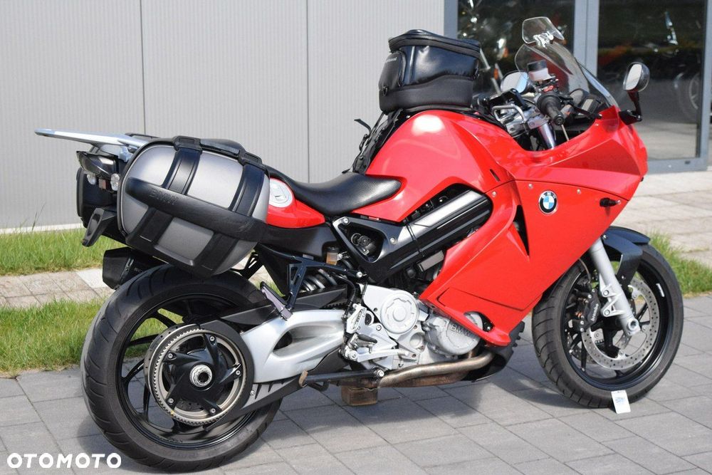 BMW F - 2