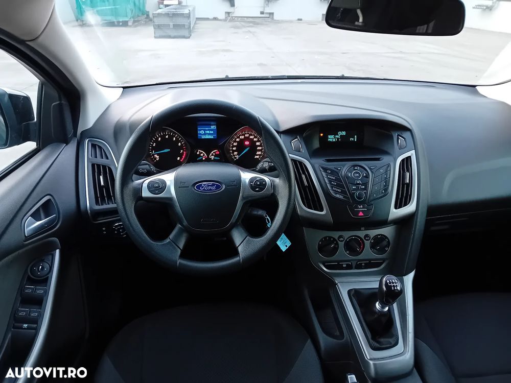 Ford Focus 1.0 EcoBoost Start Stop Sport - 5