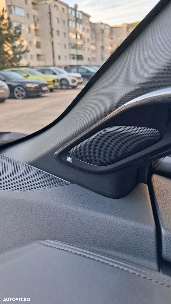 Toyota C-HR Style Selection - 21