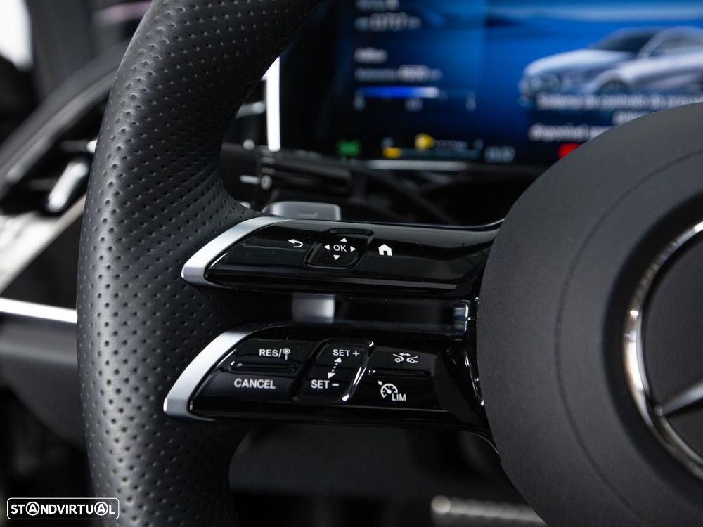 Mercedes-Benz E 300 de - 24