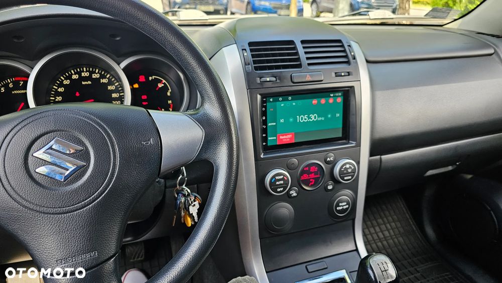 Suzuki Grand Vitara 1.6 Comfort - 3