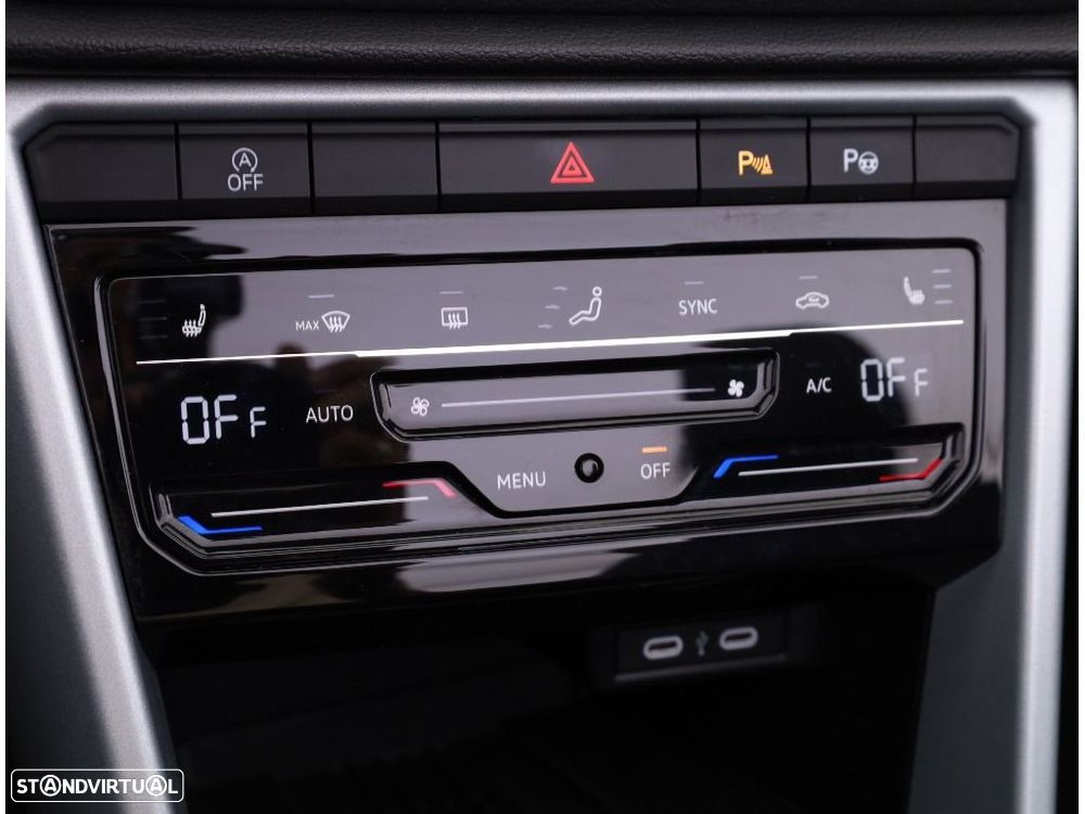 Volkswagen T-Roc Cabrio 1.0 TSI Style — fotografia 19