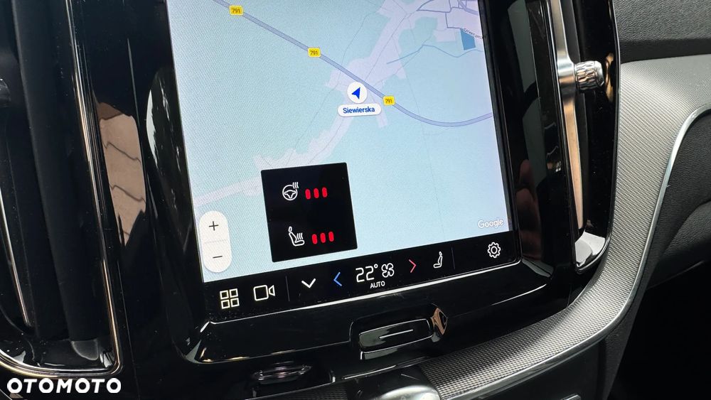 Volvo XC 60 B4 D AWD Plus Dark - 31