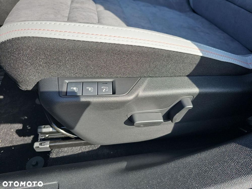 Citroën C4X - 13