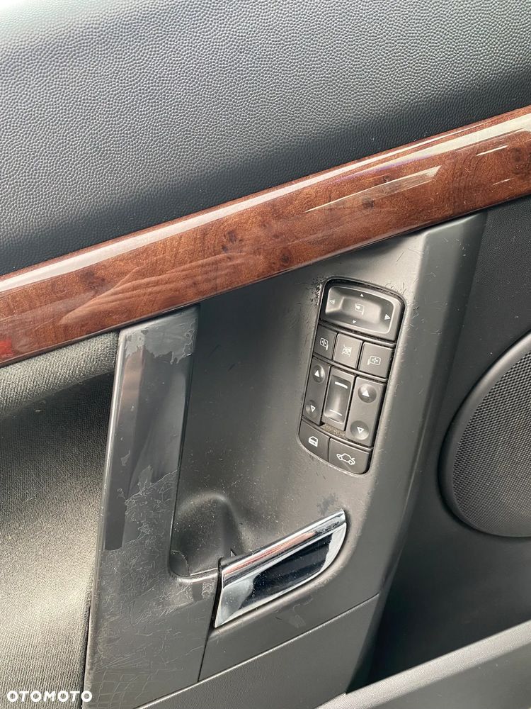 Opel Vectra 2.2 - 15