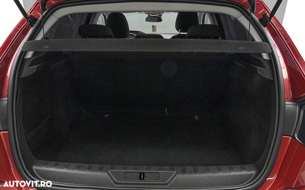 Peugeot 308 1.2 L PureTech Turbo S&S Allure - 19