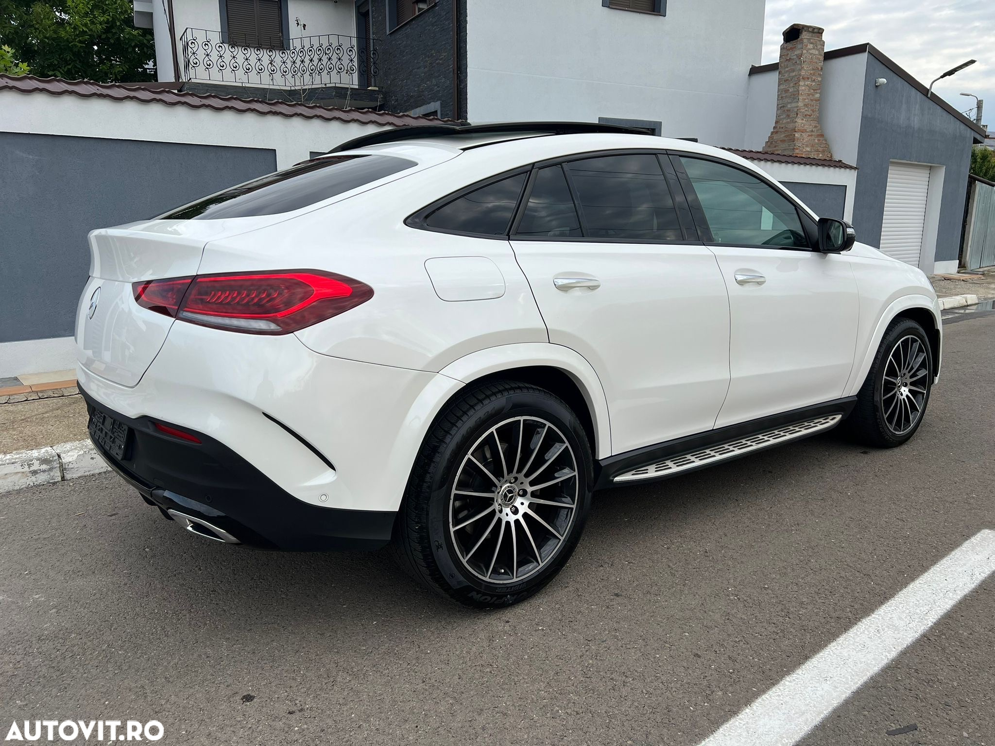 Mercedes-Benz GLE Coupe 350 d 4Matic 9G-TRONIC AMG Line - 6