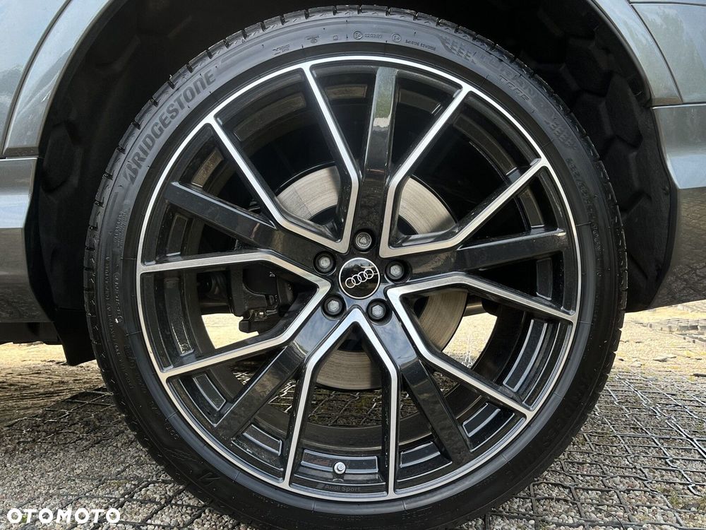Audi SQ7 - 14