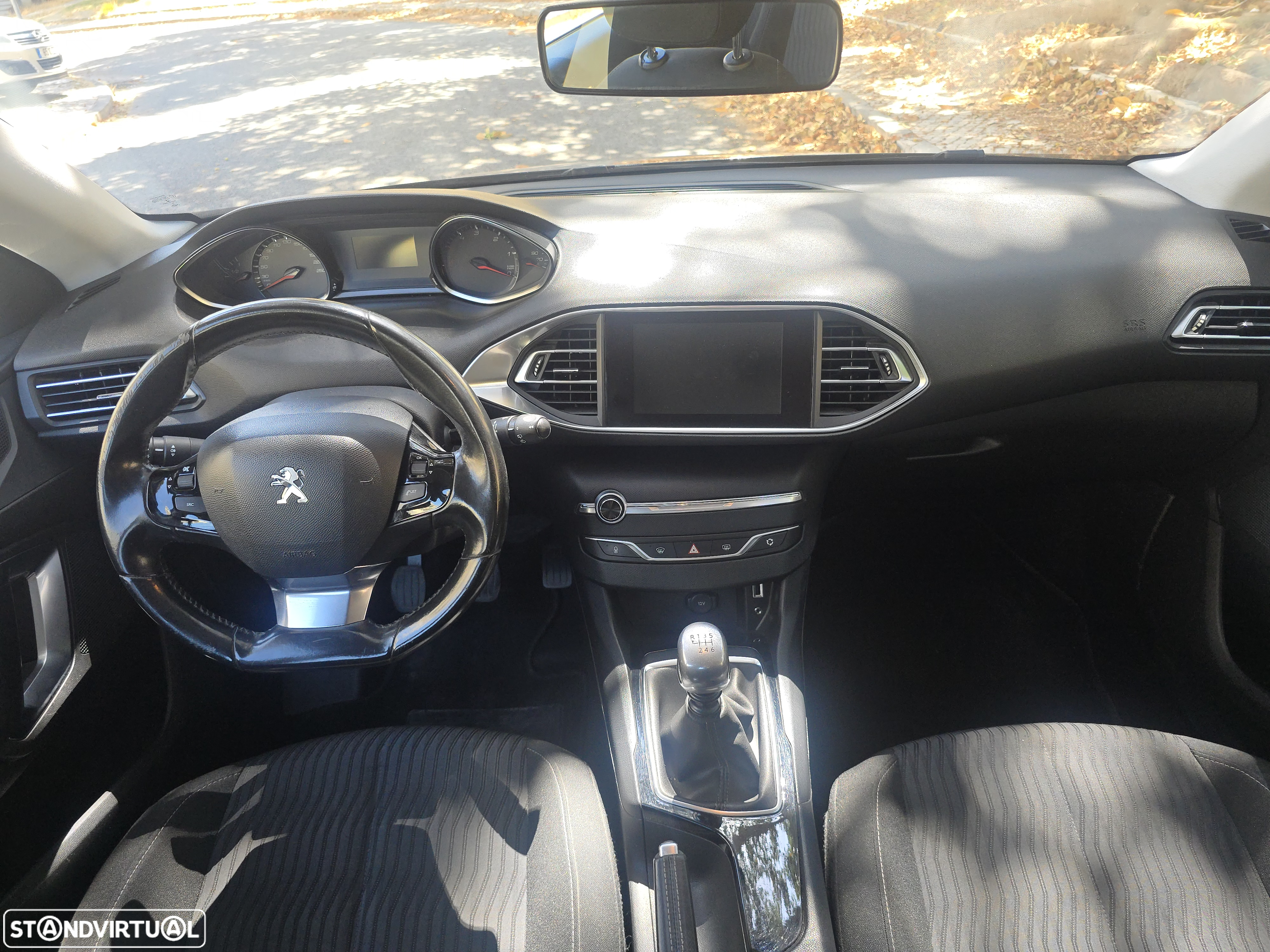 Peugeot 308 1.6 BlueHDi Allure - 12