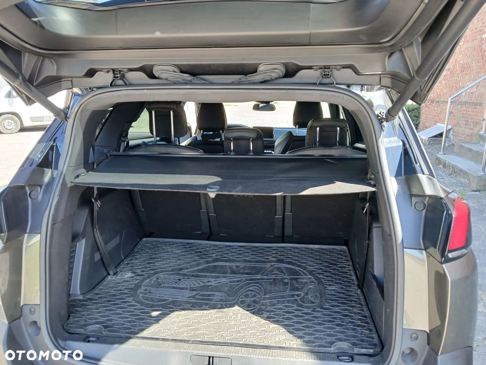 Peugeot 5008 1.6 PureTech GT Line S&S EAT8 - 24