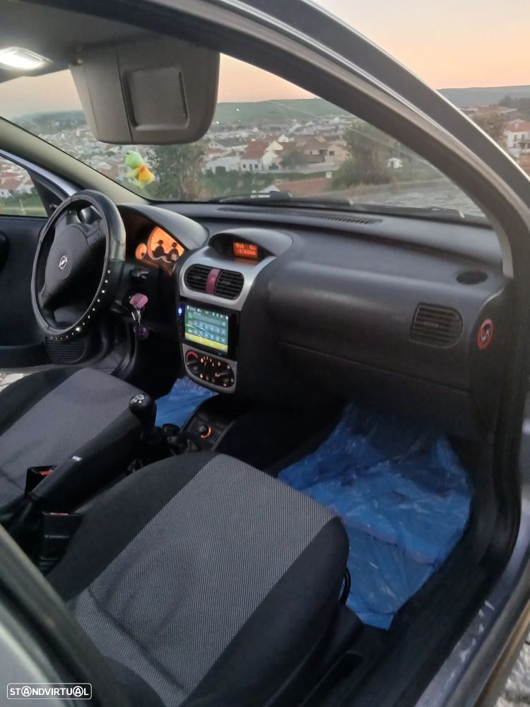 Opel Corsa 1.3 CDTi Silver - 11