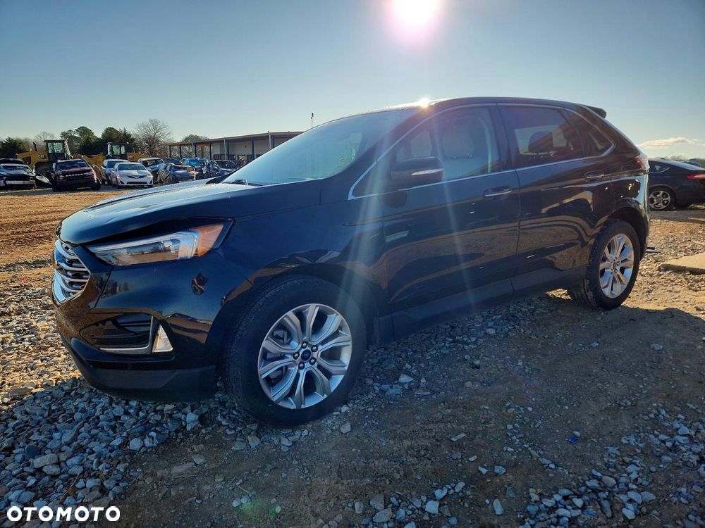 Ford Edge - 1