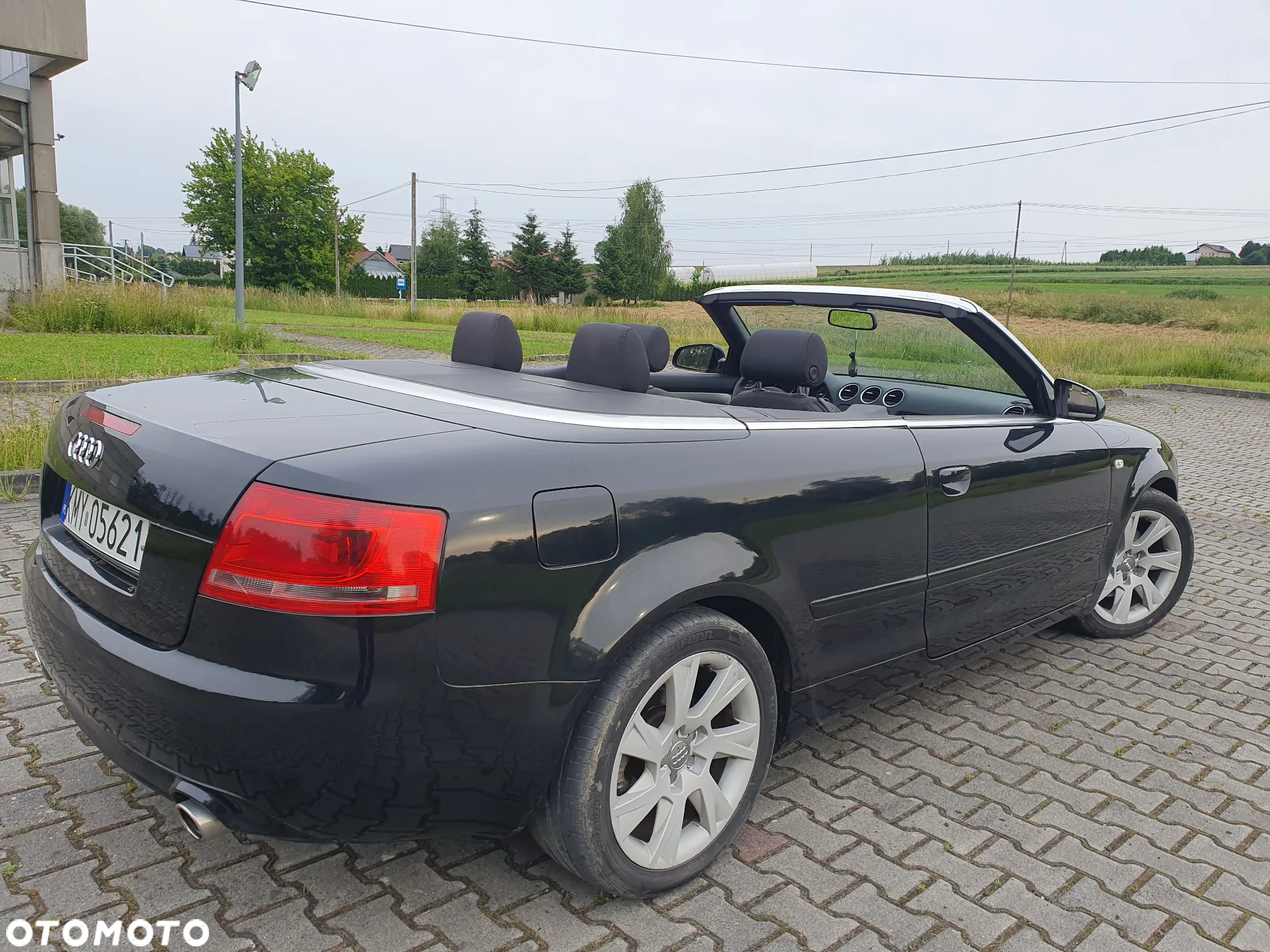 Audi A4 Cabriolet 1.8 T - 11
