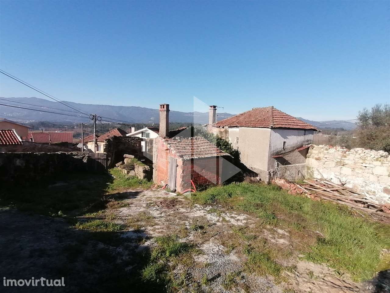 Moradia Devoluta T2 Venda em Vilar de Besteiros e Mosteiro de Fráguas, - Grande imagem: 3/8