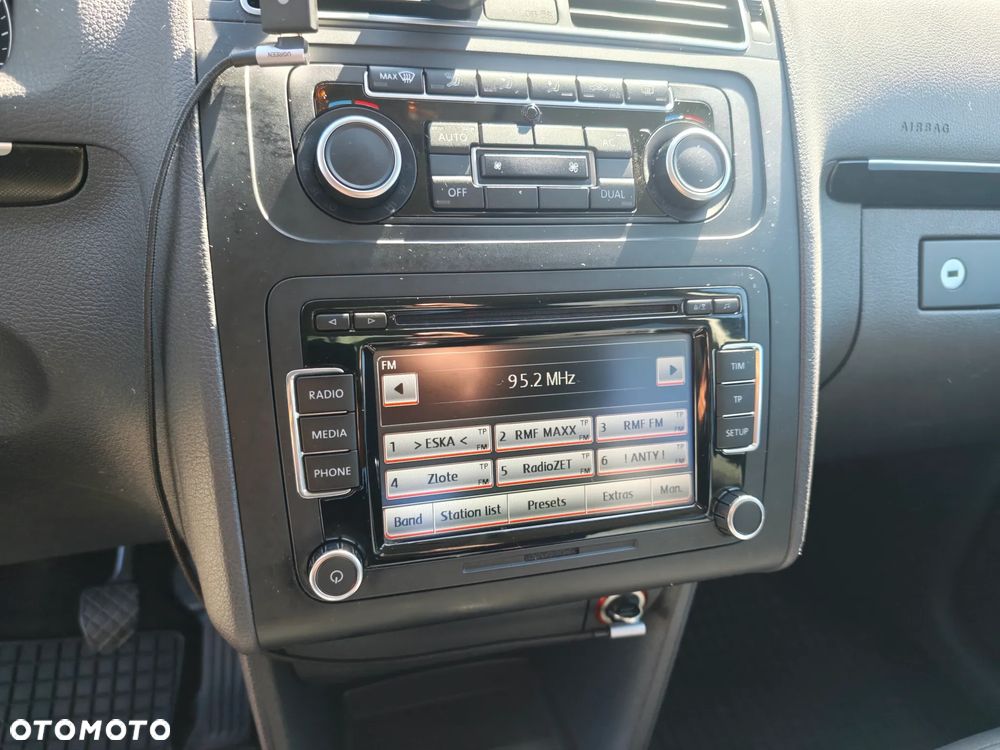 Volkswagen Touran 1.4 TSI Highline - 11