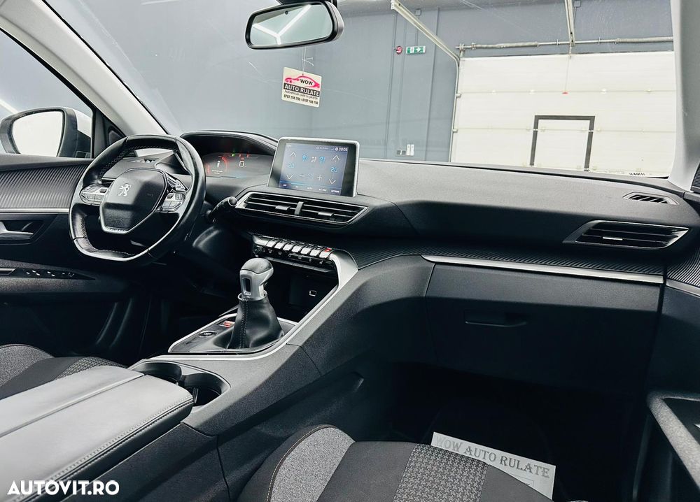 Peugeot 3008 PureTech 130 Stop & Start GPF Active - 22