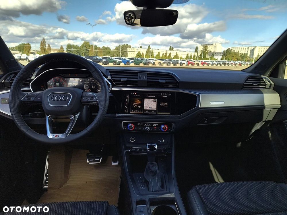 Audi Q3 Sportback - 25